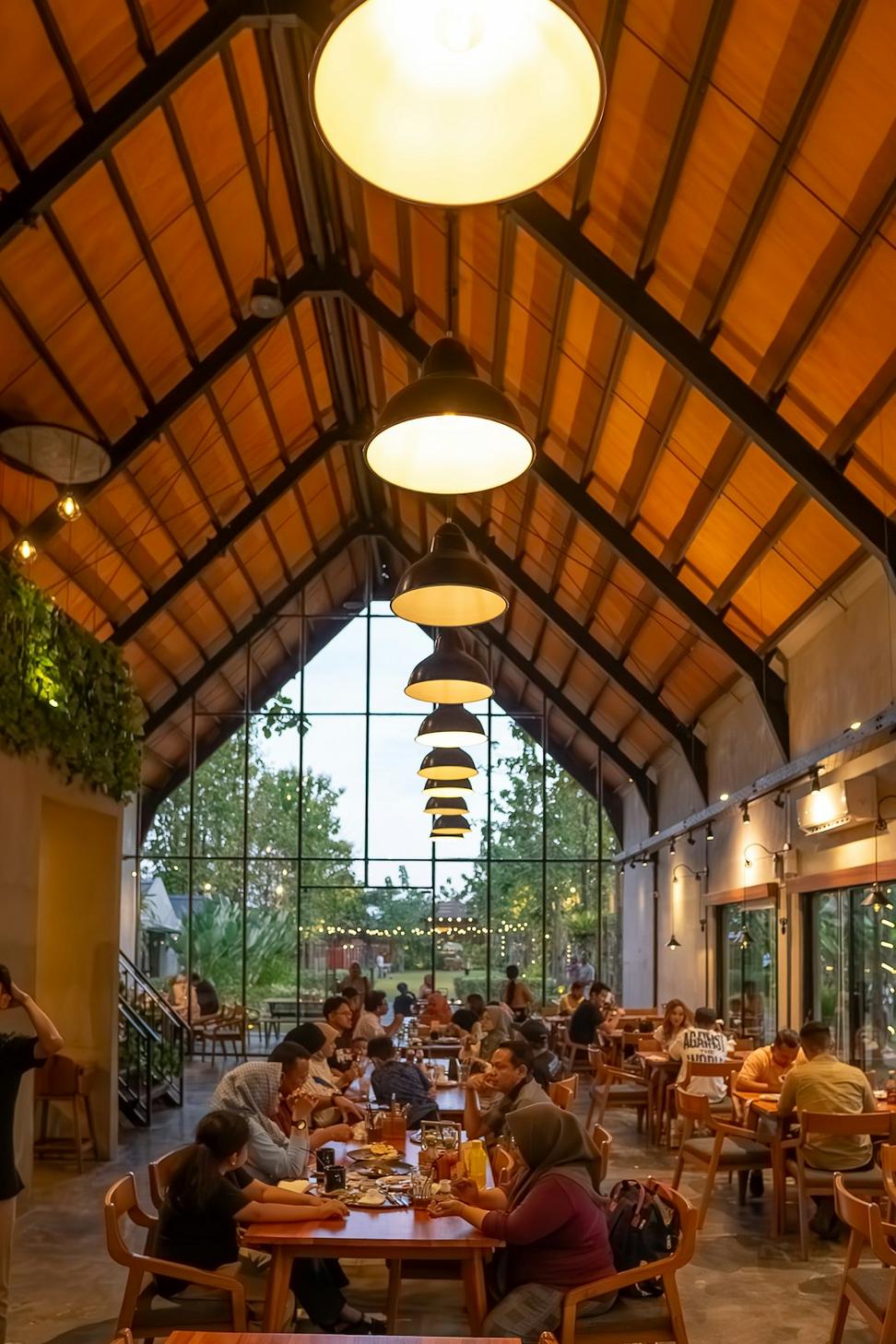 Fine Dining Restaurant